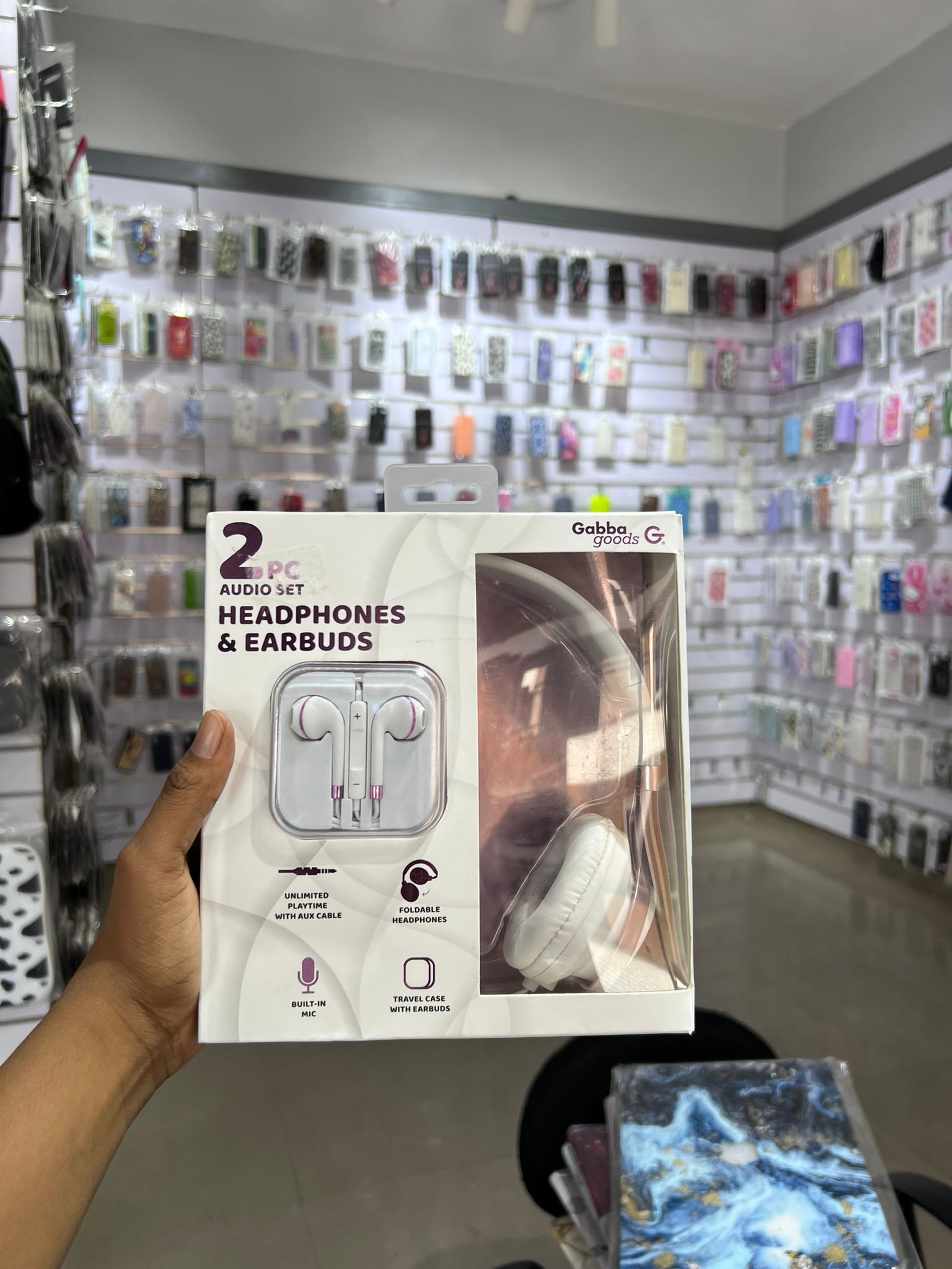 2pc Audio Set Headphones and Earbuds