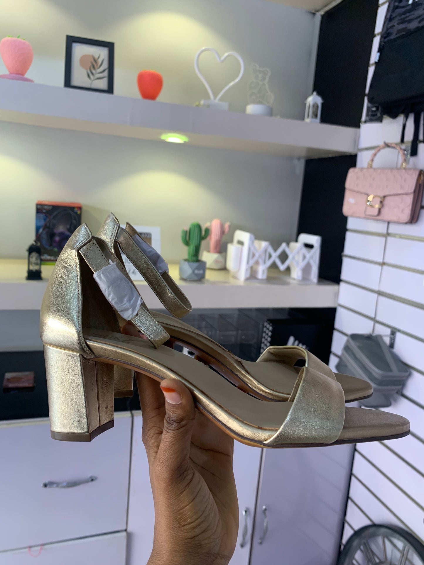 Gold High Heel Size 38