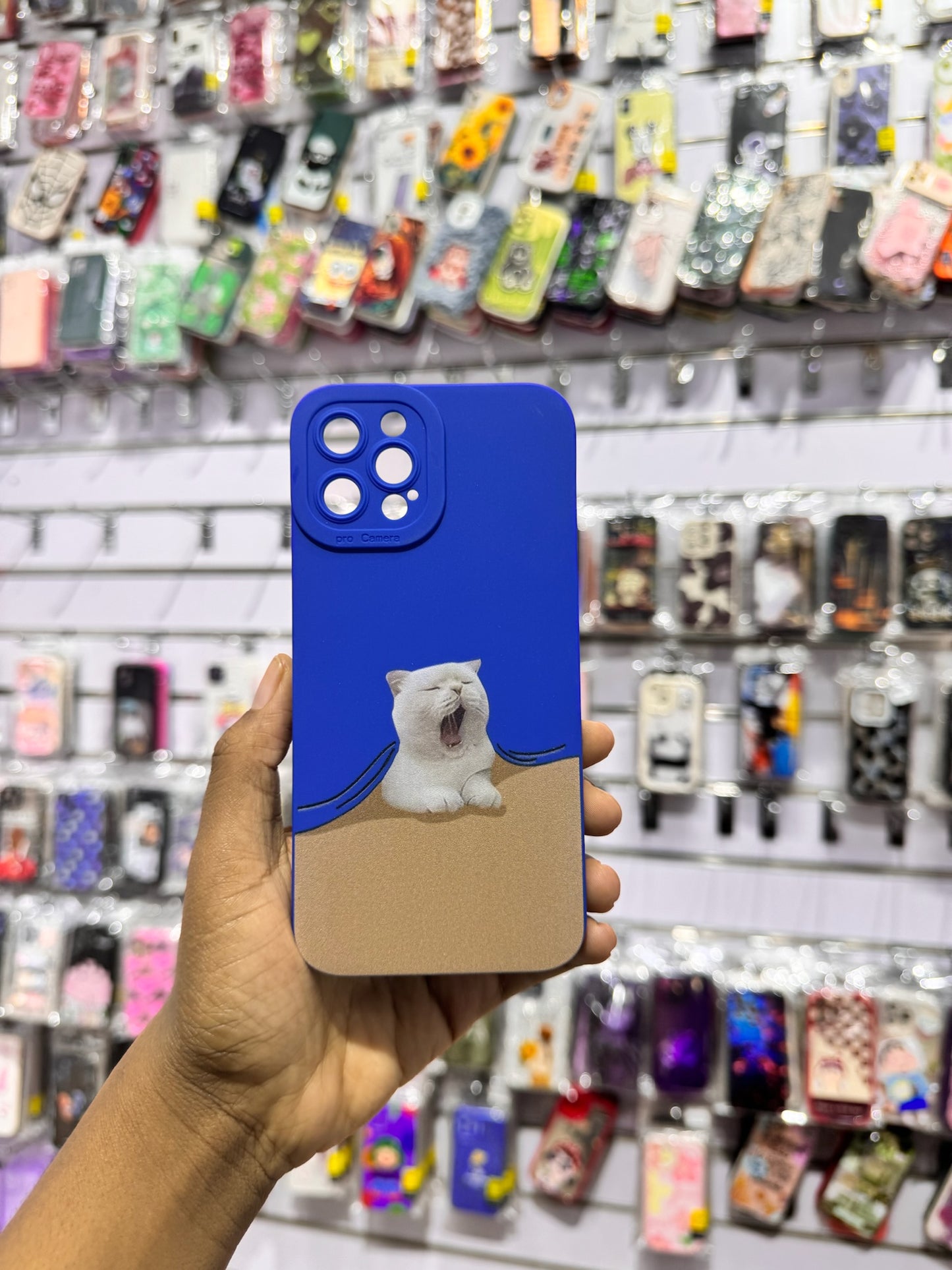 Blue Yawn Cat  Case For IPhones