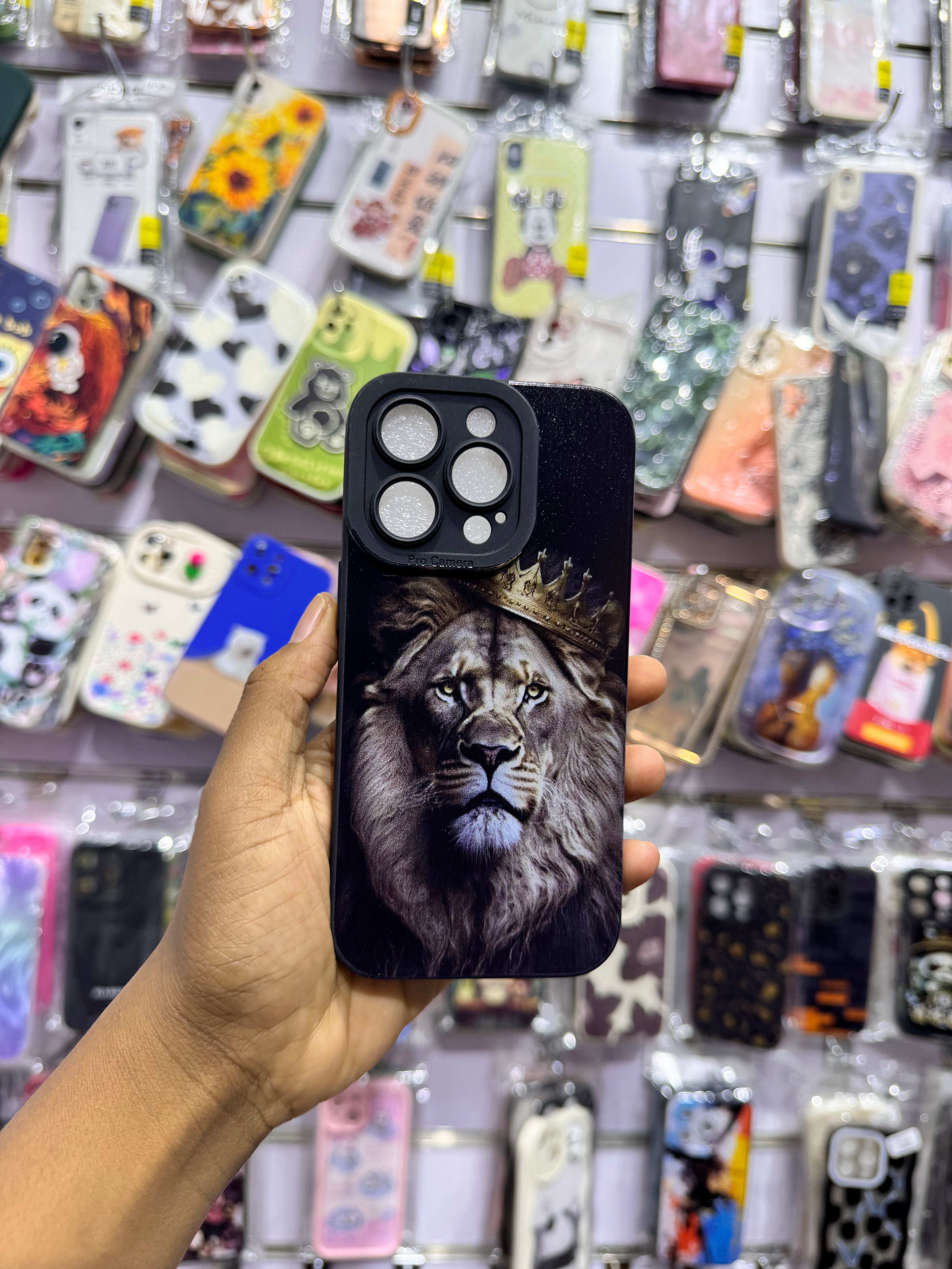 Lion crown phone case for iPhone