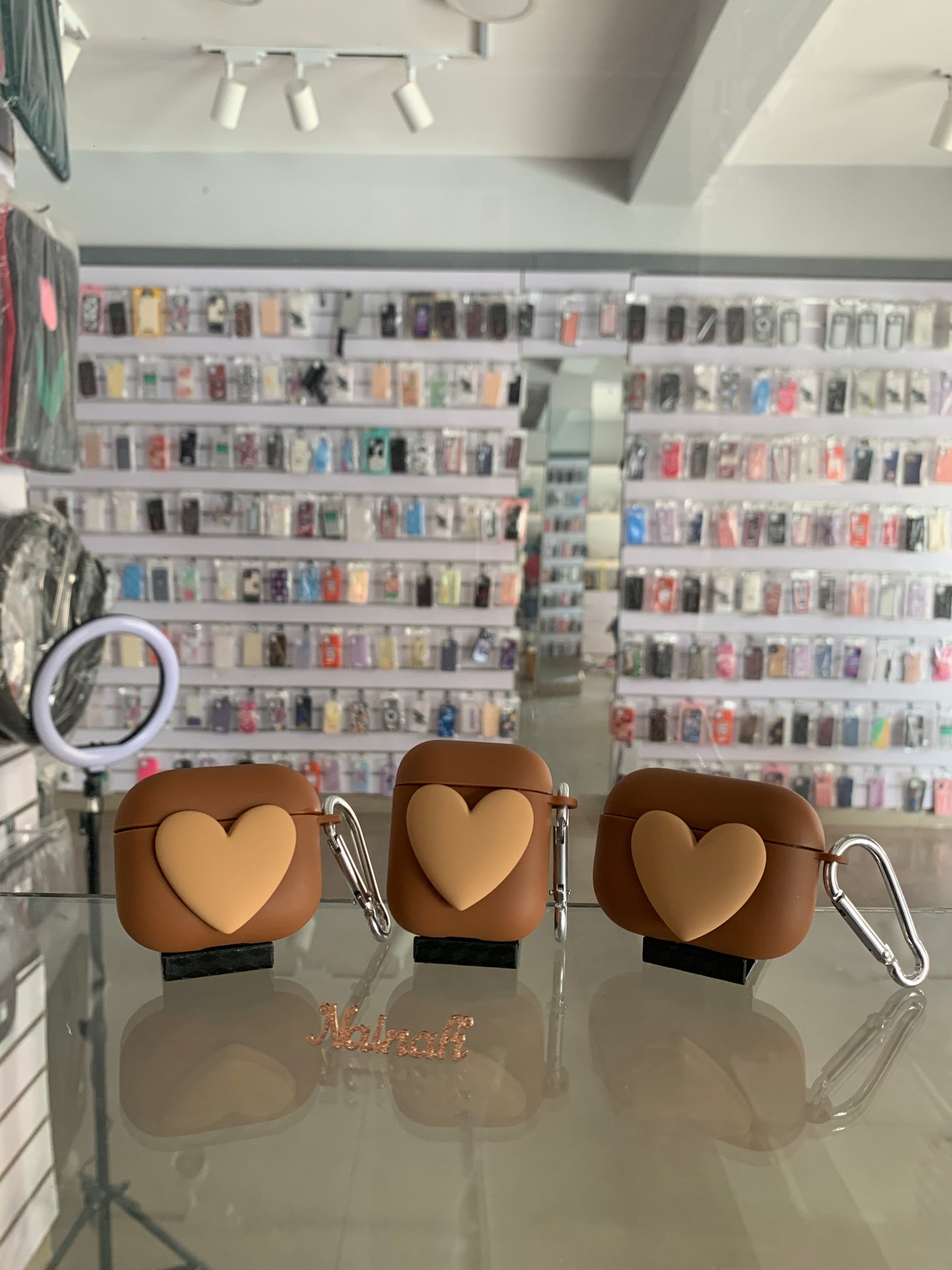 Brown Heart Airpods 1/2
