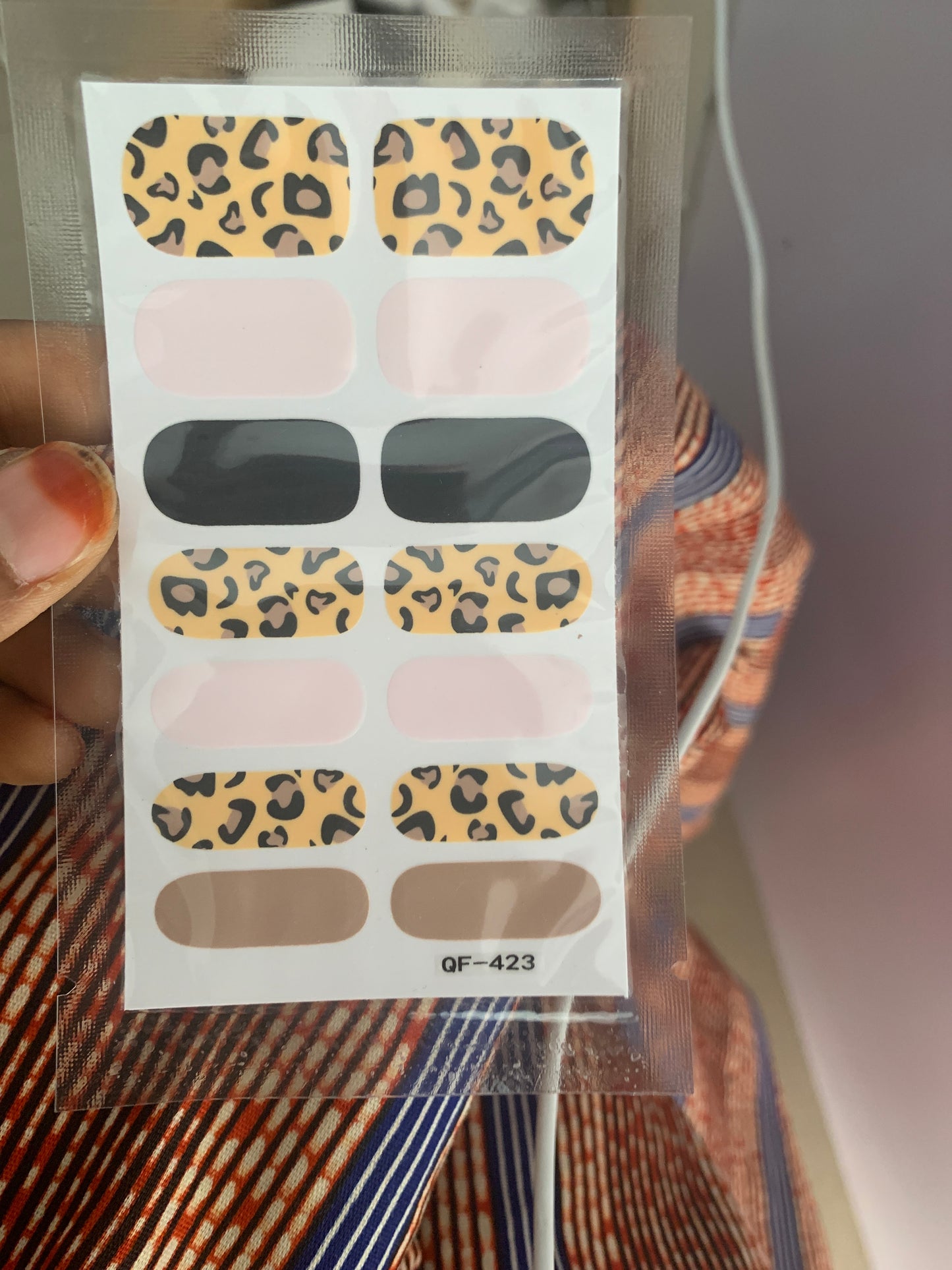 Light Pink Cheetah Sticker Art Nails